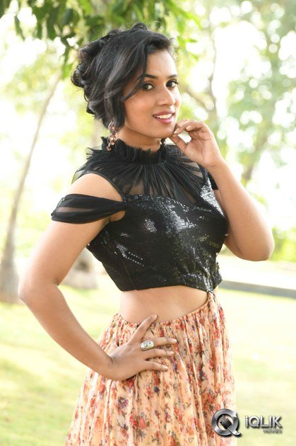 Chetana-Uttaj-at-Pichiga-Nachav-Movie-Teaser-Launch